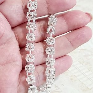 Silver Plated Bracelet for Women New-